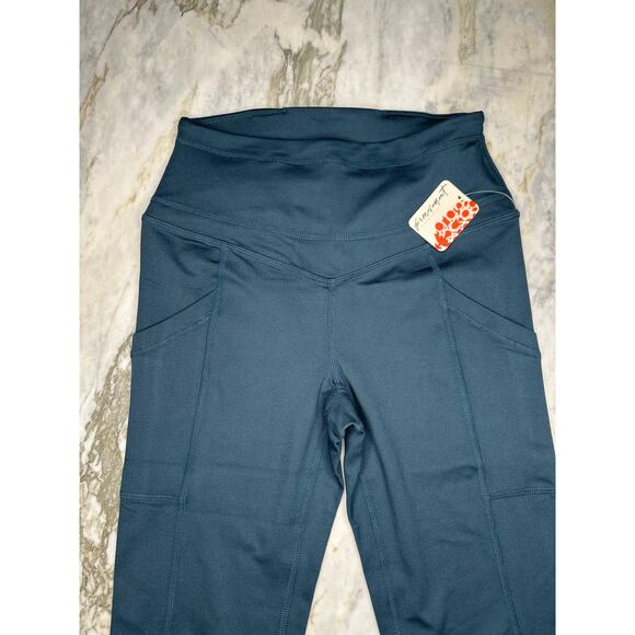 FREE PEOPLE MOVEMENT Blue Capri Crop Athletic Workout Yoga Leggings Size Small - Picture 6 of 12